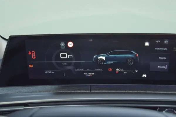 Peugeot 5008 1.2 Hybrid Allure Pack e-DCS6 44