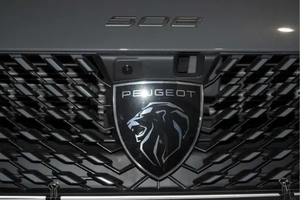 Peugeot 508 SW 1.6 Hybrid GT e-EAT8 14