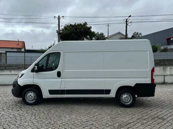 Peugeot Boxer 2.2 BlueHDi 333 L2 CD 5