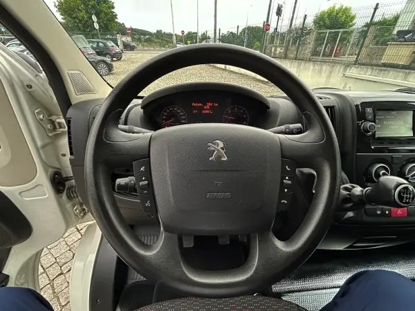 Peugeot Boxer 2.2 BlueHDi 333 L2 CD 13