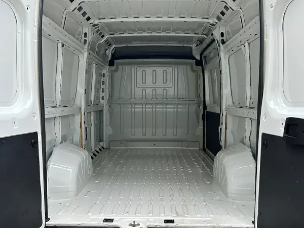 Peugeot Boxer 2.2 BlueHDi 333 L2 CD 18