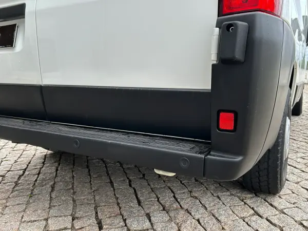 Peugeot Boxer 2.2 BlueHDi 333 L2 CD 21