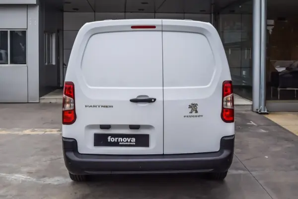 Peugeot Partner 1.5 BlueHDi Longa 6