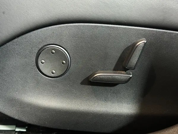 Tesla Model S 75D 18