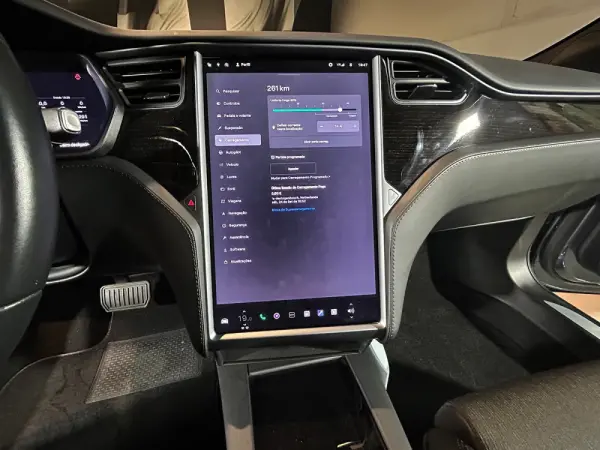 Tesla Model S 75D 27