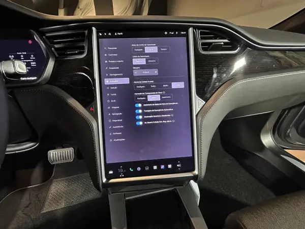 Tesla Model S 75D 28