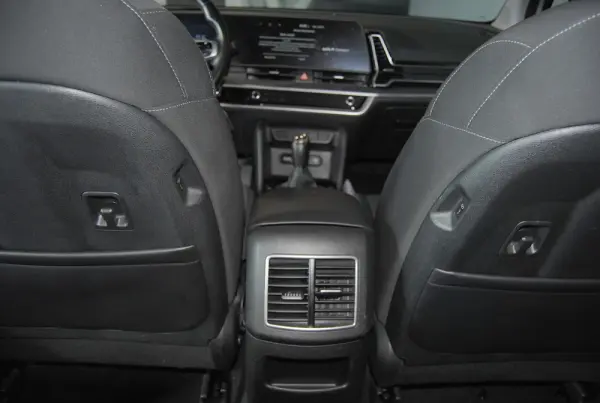 Kia Sportage 1.6 T-GDI Drive 19