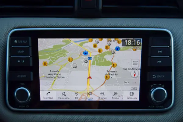 Nissan Micra 1.0 IG-T N-Connecta 10