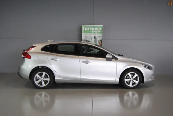 Volvo V40 2.0 D2 Kinetic 5