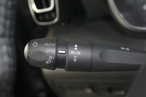 Citroen C3 Aircross 1.2 PureTech Shine Pack 24