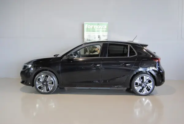 Opel Corsa-e e-GS 10