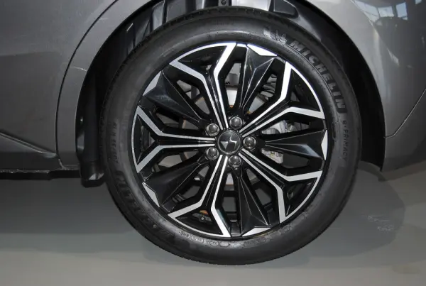DS DS4 1.2 Hybrid Etoile e-DSC6 10