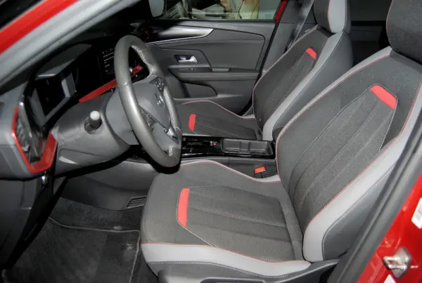 Opel Mokka-e 50 kWh GS 17