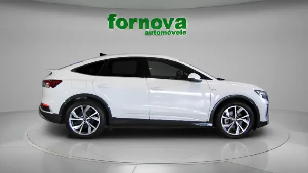 Audi Q4 Sportback e-tron 45 82 kWh SE S-Line Plus 4