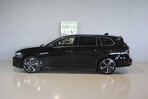 Opel Astra Sports Tourer 1.2T Hybrid GS 9