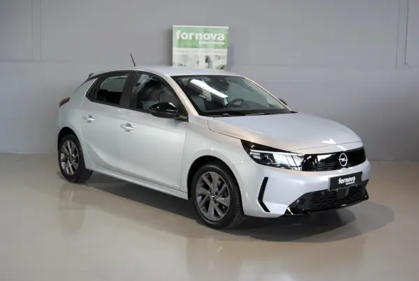 Opel Corsa 1.2 Edition 4