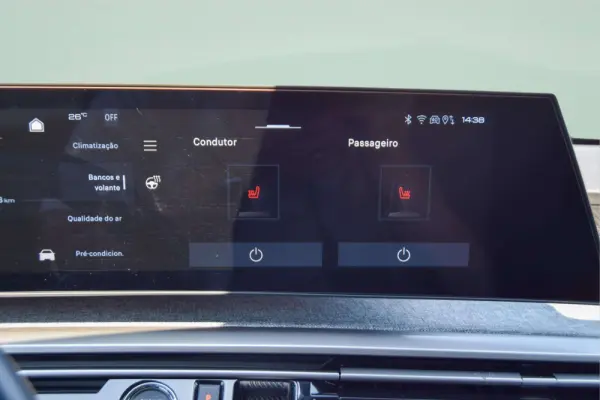 Peugeot E-3008 73 kWh GT 33