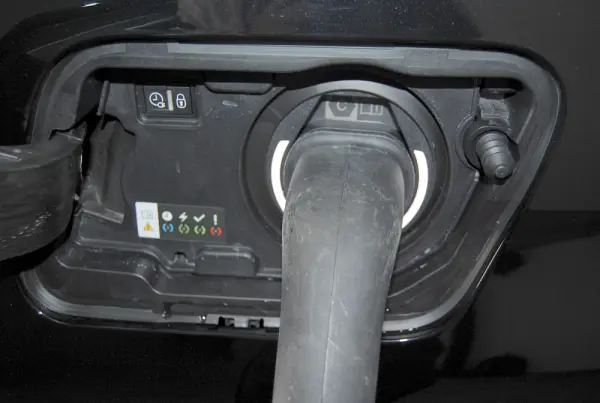 Peugeot 3008 1.6 Hybrid GT e-EAT8 54