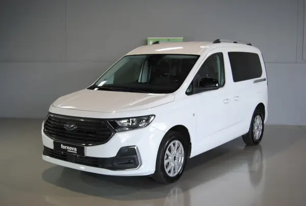 Ford Tourneo Connect 2.0 TDCi Titanium 5 lugares 3