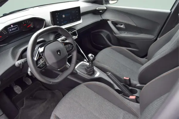 Peugeot 2008 1.2 PureTech Style 24