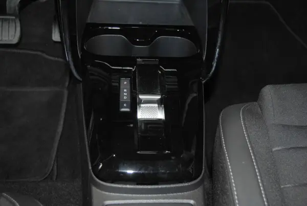 Citroen e-C3 44 kWh Autonomia Conforto Max 25