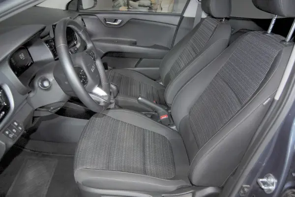 Kia Stonic 1.0 T-GDi Drive 17