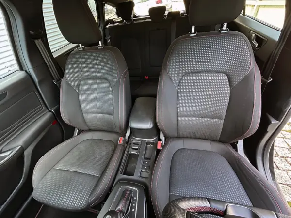 Ford Focus SW 1.0 EcoBoost ST-Line X Aut. 35