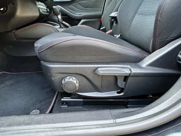 Ford Focus SW 1.0 EcoBoost ST-Line X Aut. 19