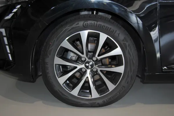 Mitsubishi Colt 1.0 MPI-T Kaiteki 10