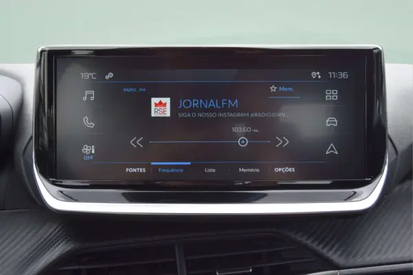 Peugeot 2008 1.2 PureTech Style 21