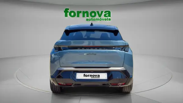 Peugeot E-3008 73 kWh GT 5