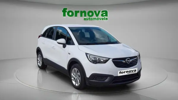 Opel Crossland X 1.2 Business Edition 3