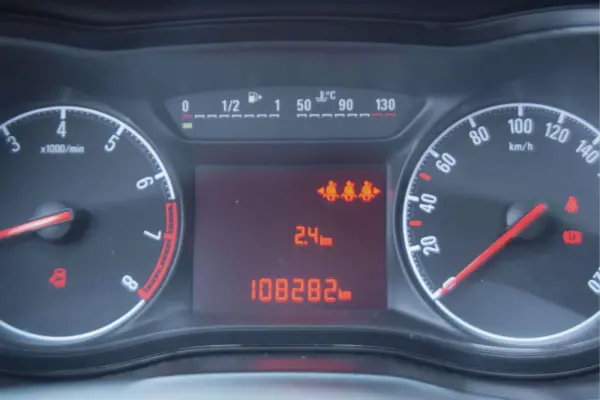 Opel Corsa 1.2 Enjoy 8