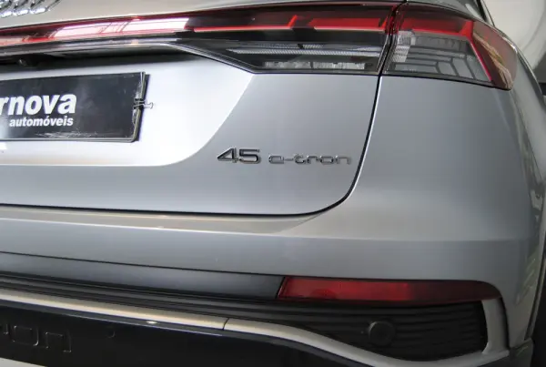 Audi Q4 Sportback e-tron 45 82 kWh SE S-Line Plus 15