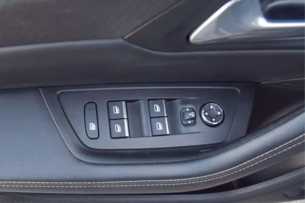 Peugeot 508 SW 1.6 Hybrid GT e-EAT8 26