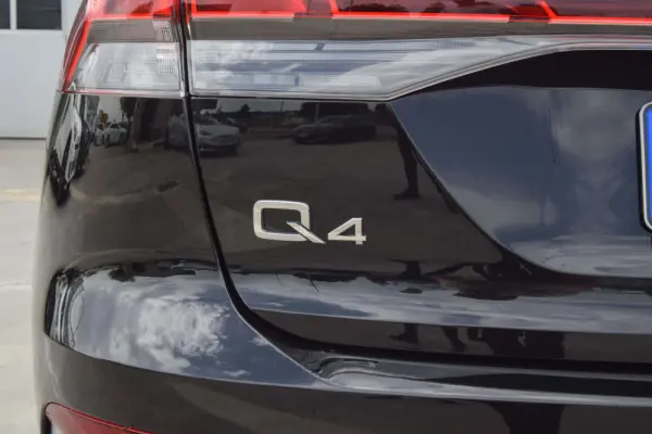 Audi Q4 e-tron 45 82 kWh SE S-Line Plus 35