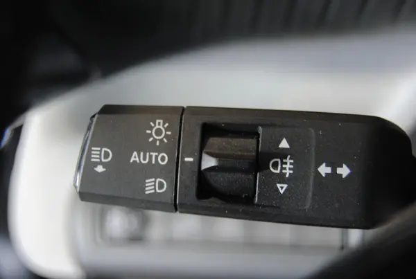 Citroen e-C3 44 kWh Autonomia Conforto Max 28