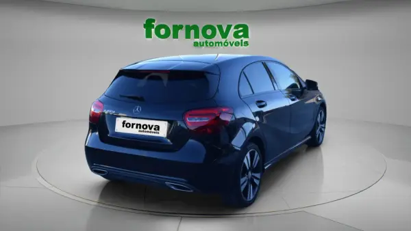 Mercedes-Benz A 180 D URBAN AUTO 3