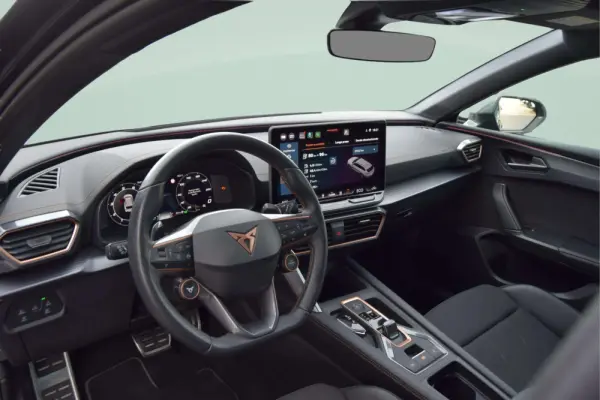 Cupra Leon ST 1.5 e-Hybrid DSG 8