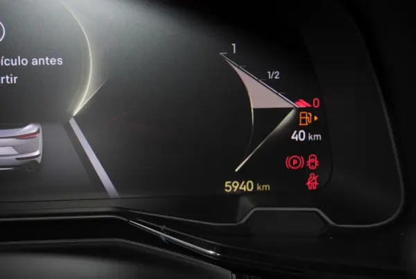 DS DS7 E-Tense Performance Line EAT8 28
