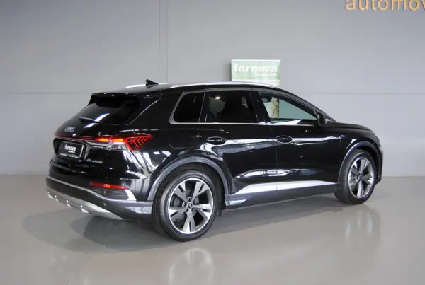 Audi Q4 e-tron 45 82 kWh SE S-Line Plus 5