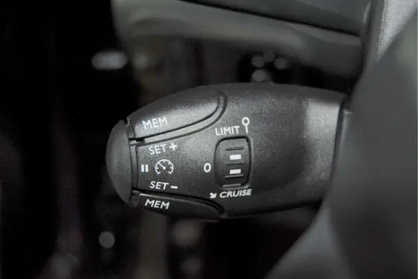 Citroen C3 1.2 PureTech Max 18