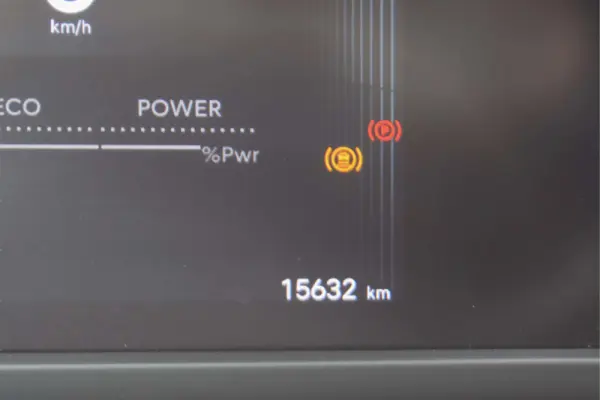 Citroen C4 1.2 Hybrid Plus e-DSC6 13
