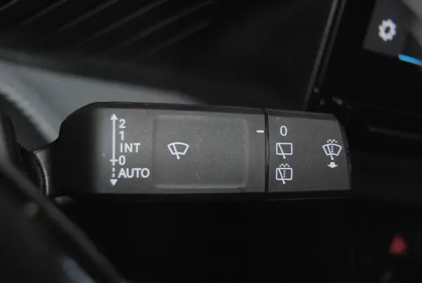 Citroen e-C3 44 kWh Autonomia Conforto Max 31