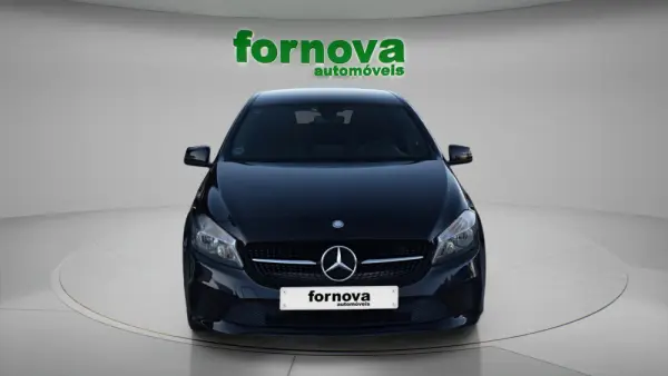 Mercedes-Benz A 180 D URBAN AUTO 2