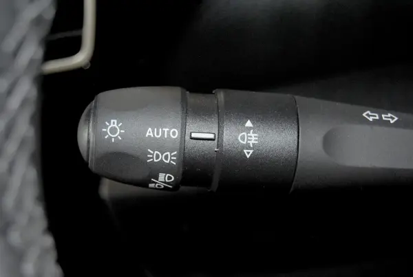 Citroen C4 1.2 Hybrid Max e-DSC6 30