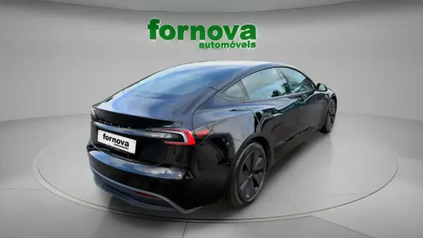 Tesla Model 3 Tração Traseira Premium 4