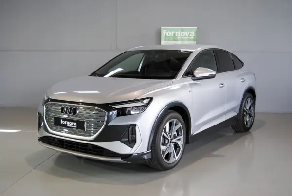 Audi Q4 Sportback e-tron 45 82 kWh SE S-Line Plus 2