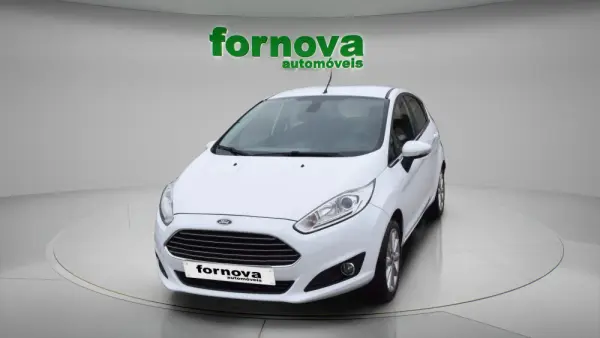 Ford Fiesta 1.5 TDCi Titanium 4