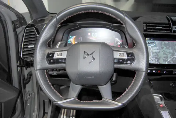 DS DS7 E-Tense Performance Line 24